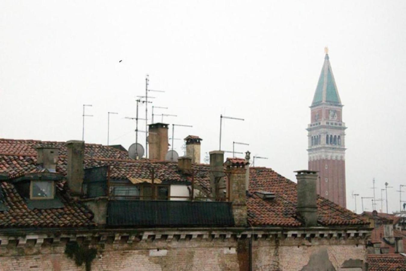 Emanuela'S Flat Apartamento Veneza Exterior foto